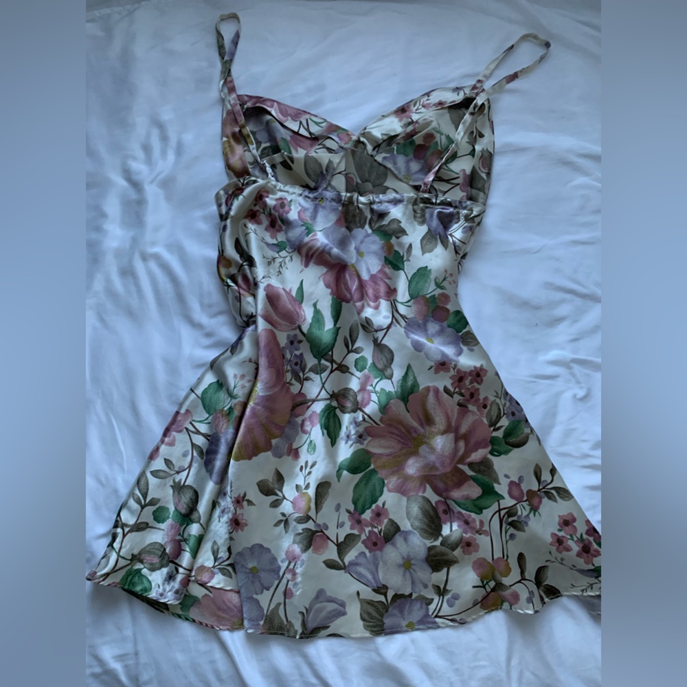 VINTAGE SATIN SLIP DRESS SET - Picture 4 of 6